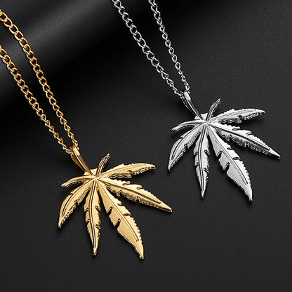 1Pcs Fashion Maple Leaf Necklace Titanium Steel Hemp Leaf Pendant Glittery Charm Chain Gift Jewelry Hip Hop Jewelry Accessories