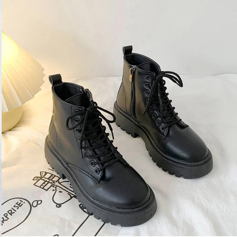 Women Black Platform Boots Female Shoes Autumn Winter Leather Boots Lace Up Ankle Boots Motorcycle Thick Heel Ladies Footwear 42