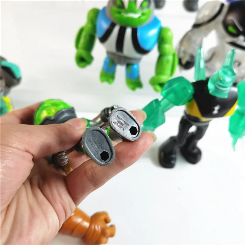 Bandai Genuine Ben Tennyson 10 Doll Monster Figure Toys Ben10 Omnitrix Way Big Benwolf Action Figure Table Ornaments Kids Gifts