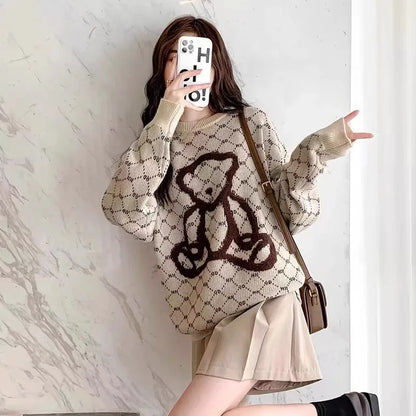 SAYTHEN Autumn and Winter New Casual Vintage Style Little Bear Pattern Round Neck Pullover Cute Sweater ST231018