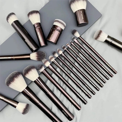 Hourglass Full Series Makeup Brush Blush Powder Contour Foundation Concealer Makeup Brush Eye Shadow Smudge Eyeliner Makeup Tool